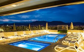 Fiesta Inn Pachuca Gran Patio